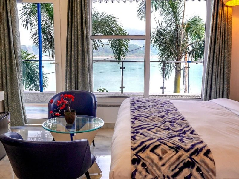 Neeraj Ganga Cottages