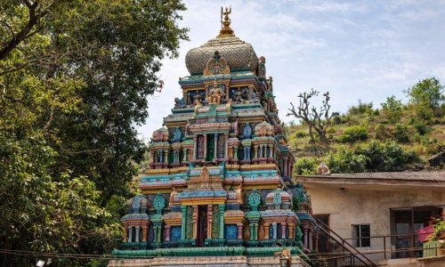Neelkanth Temple